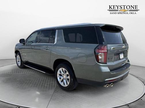 2023 Chevrolet Suburban Premier