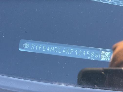 2024 Toyota Corolla LE