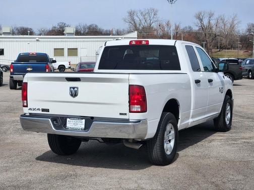 2024 RAM 1500 Classic SLT