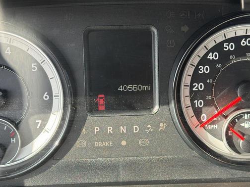 2024 RAM 1500 Classic SLT