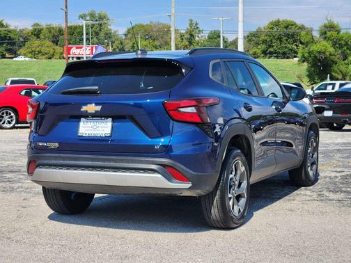 2024 Chevrolet Trax LT