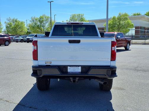 2026 Chevrolet Silverado 2500 Custom