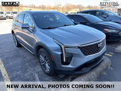 2024 Cadillac XT4 Premium Luxury