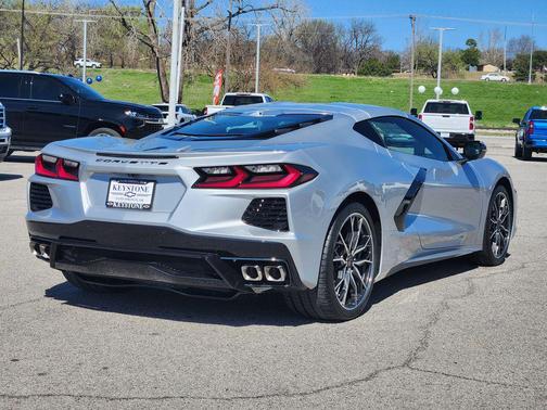 2026 Chevrolet Corvette Stingray w/1LT