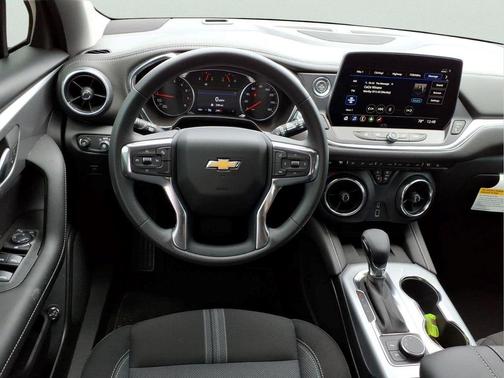 Sterling Gray Metallic 2026 Chevrolet Blazer 2LT