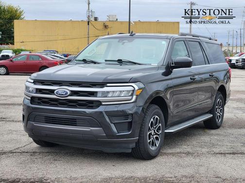 2023 Ford Expedition Max XLT