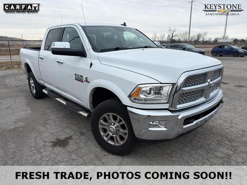 2018 RAM 2500 Laramie Crew Cab 4x4 6'4' Box