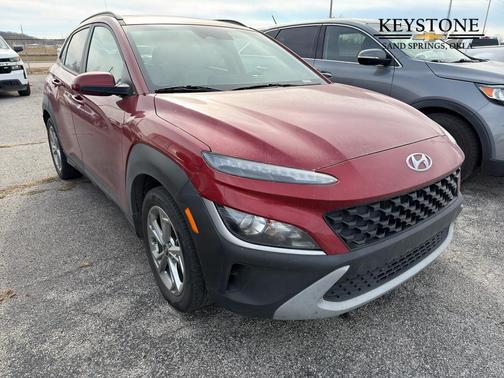 2023 Hyundai KONA SEL