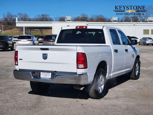 2022 RAM 1500 Classic SLT