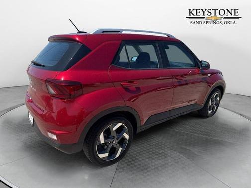 2024 Hyundai VENUE Limited