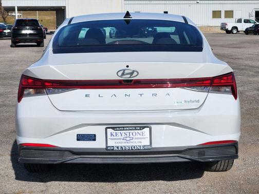 Lunar White 2023 Hyundai ELANTRA HEV Blue