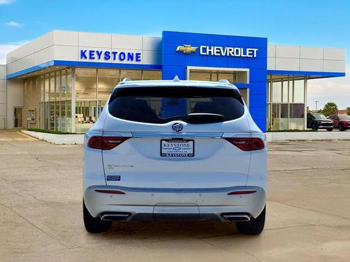 Summit White 2022 Buick Enclave AWD Premium