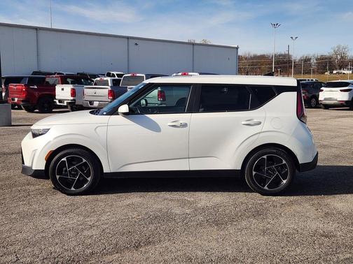 2023 Kia Soul EX