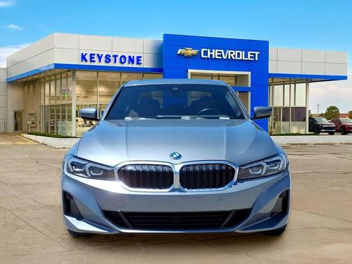 Skyscraper Grey Metallic 2023 BMW 330e 330e