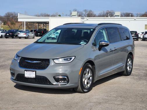 2023 Chrysler Pacifica Limited