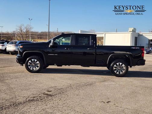 2026 Chevrolet Silverado 2500 Custom