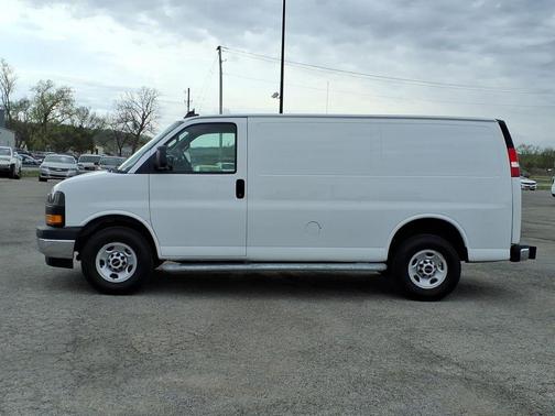2024 GMC Savana 2500 Work Van