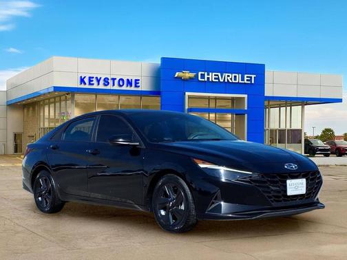 Onyx Black 2023 Hyundai ELANTRA SEL