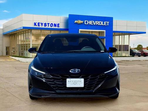 Onyx Black 2023 Hyundai ELANTRA SEL
