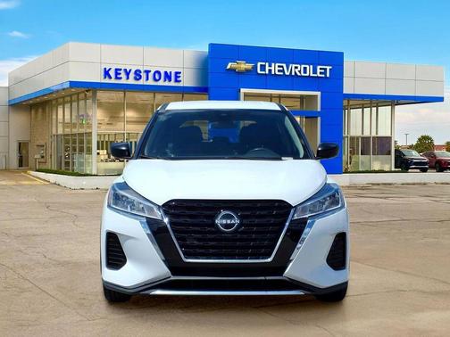 Fresh Powder 2022 Nissan Kicks S