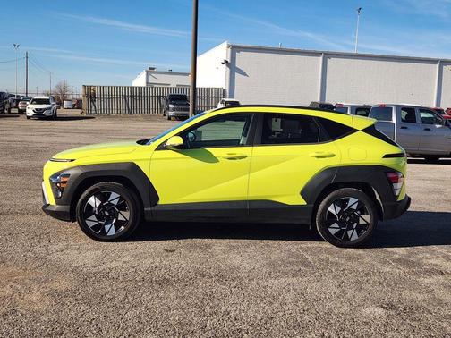 2024 Hyundai KONA SEL