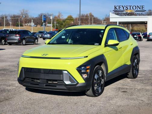 2024 Hyundai KONA SEL