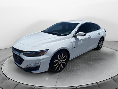 2024 Chevrolet Malibu FWD RS