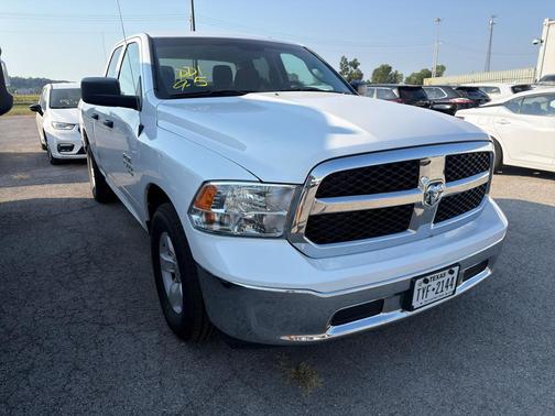 Bright White Clearcoat 2024 RAM 1500 Classic SLT