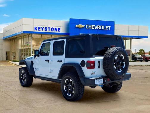 Bright White Clearcoat 2024 Jeep Wrangler 4xe Rubicon