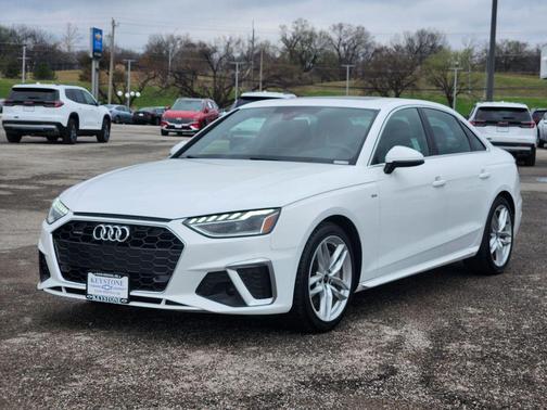 2024 Audi A4 45 S line Premium Plus