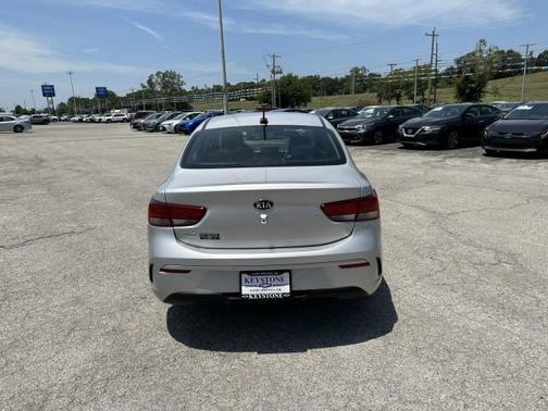 2021 Kia Rio S