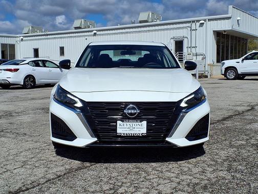 2025 Nissan Altima SV FWD