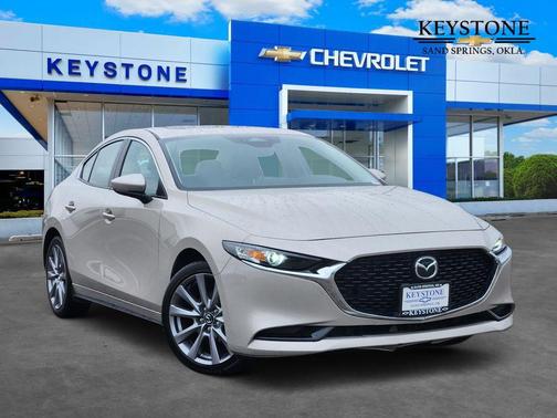 2025 Mazda Mazda3 FWD w/Preferred Package