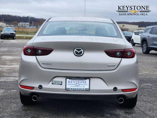 2025 Mazda Mazda3 FWD w/Preferred Package