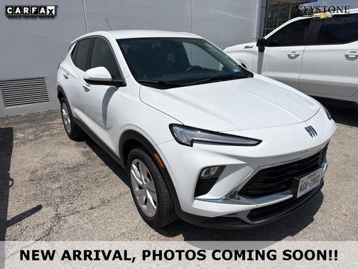 Summit White 2025 Buick Encore GX Preferred