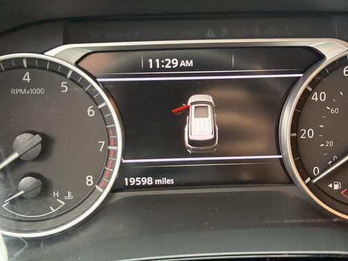 Brilliant Silver Metallic 2025 Nissan Pathfinder SV FWD