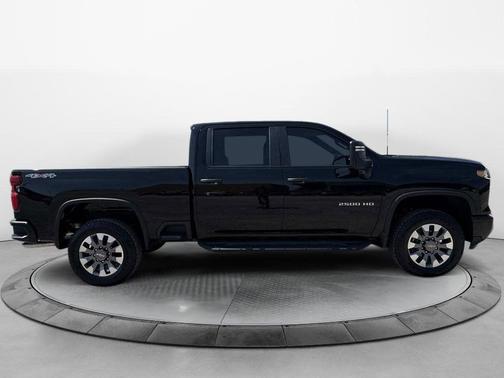 2025 Chevrolet Silverado 2500 Custom
