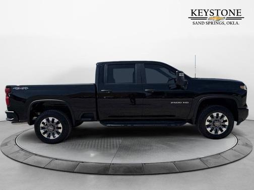 2025 Chevrolet Silverado 2500 Custom