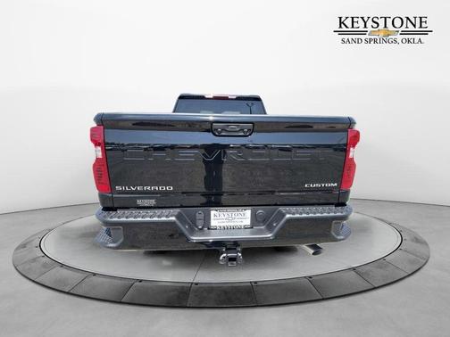 2025 Chevrolet Silverado 2500 Custom