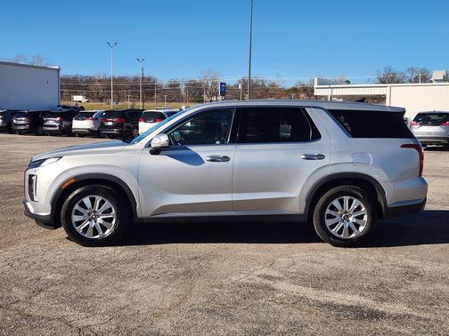 2024 Hyundai PALISADE SE