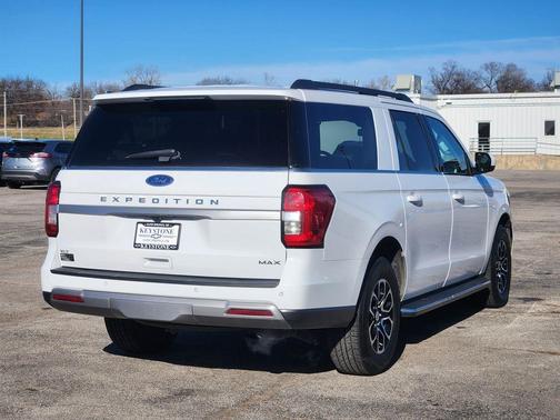 2023 Ford Expedition Max XLT