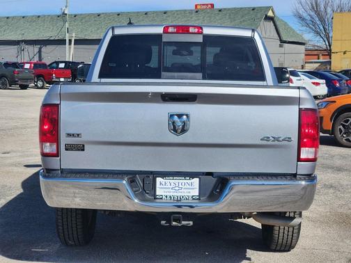 Billet Silver Metallic Clearcoat 2023 RAM 1500 Classic SLT