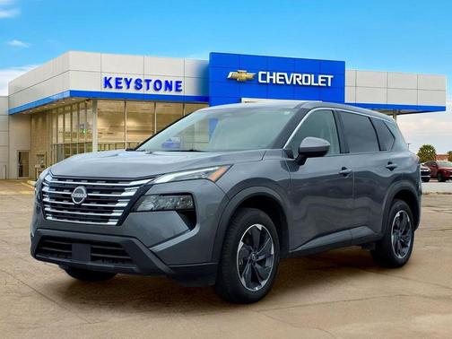 Gun Metallic 2025 Nissan Rogue SV