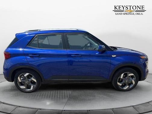 2024 Hyundai VENUE Limited