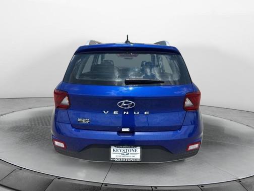 2024 Hyundai VENUE Limited