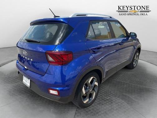 2024 Hyundai VENUE Limited