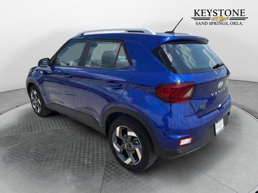 2024 Hyundai VENUE Limited