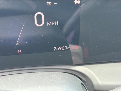 Summit White 2025 Buick Encore GX Preferred