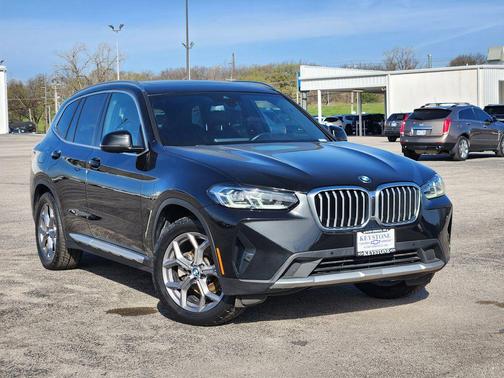 Black 2024 BMW X3 sDrive30i SUV