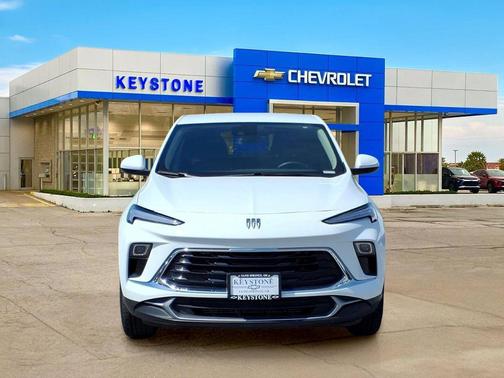 Summit White 2025 Buick Encore GX Preferred